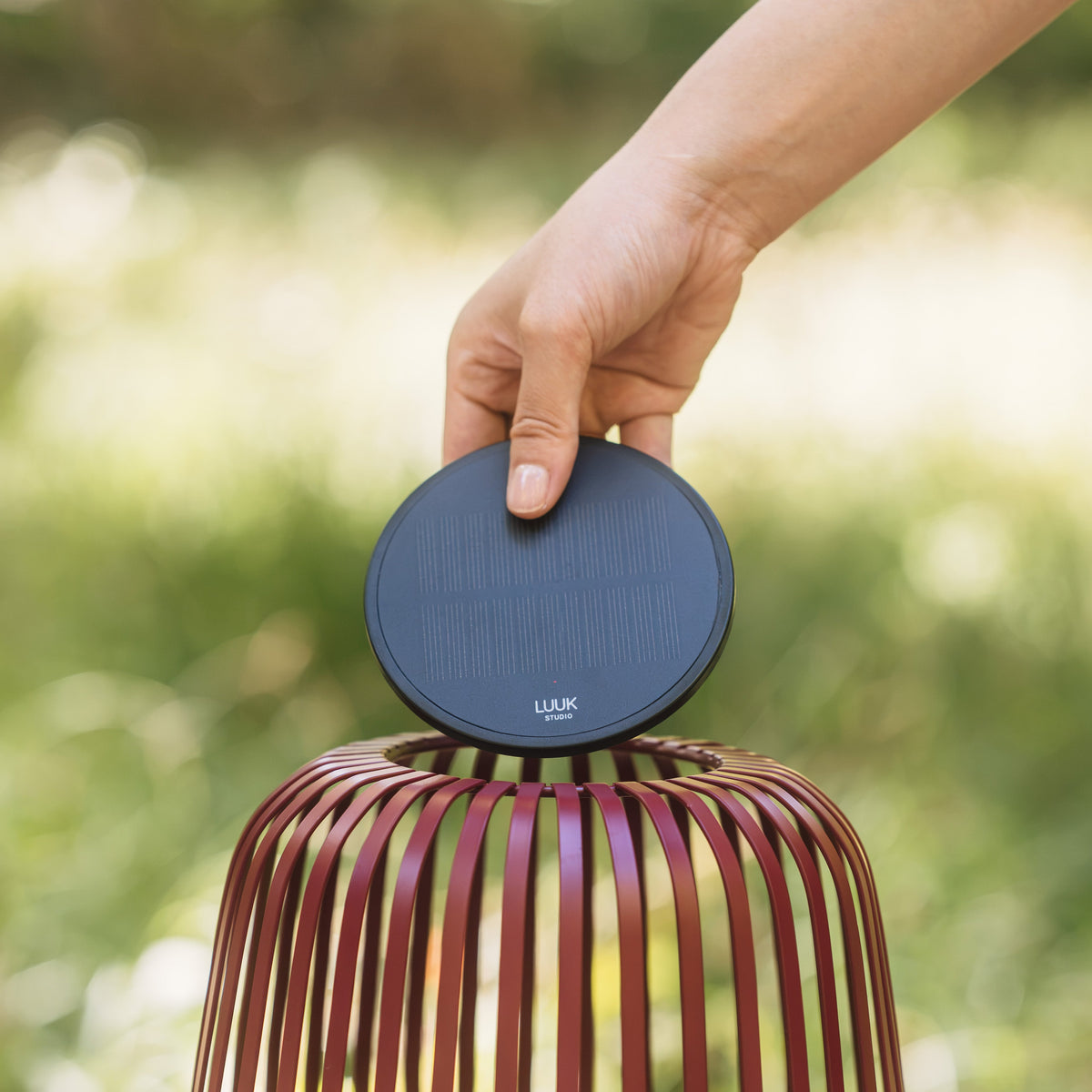Solarmodul von LUUK Studio für SOLIS Solarleuchte